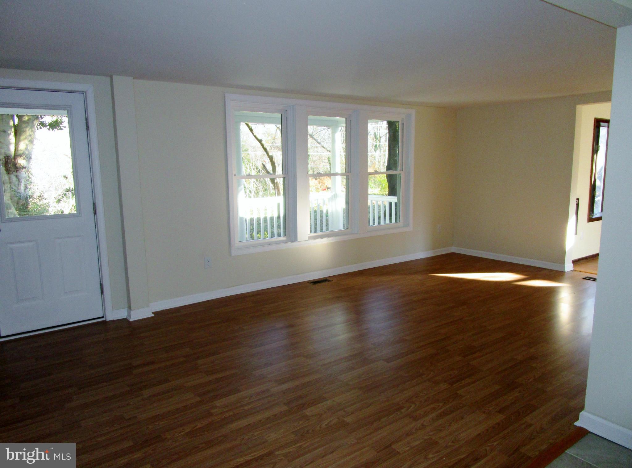 6746 Old Solomons Island Road Friendship, MD 20758 - Photo 3 of 17 Dining Room