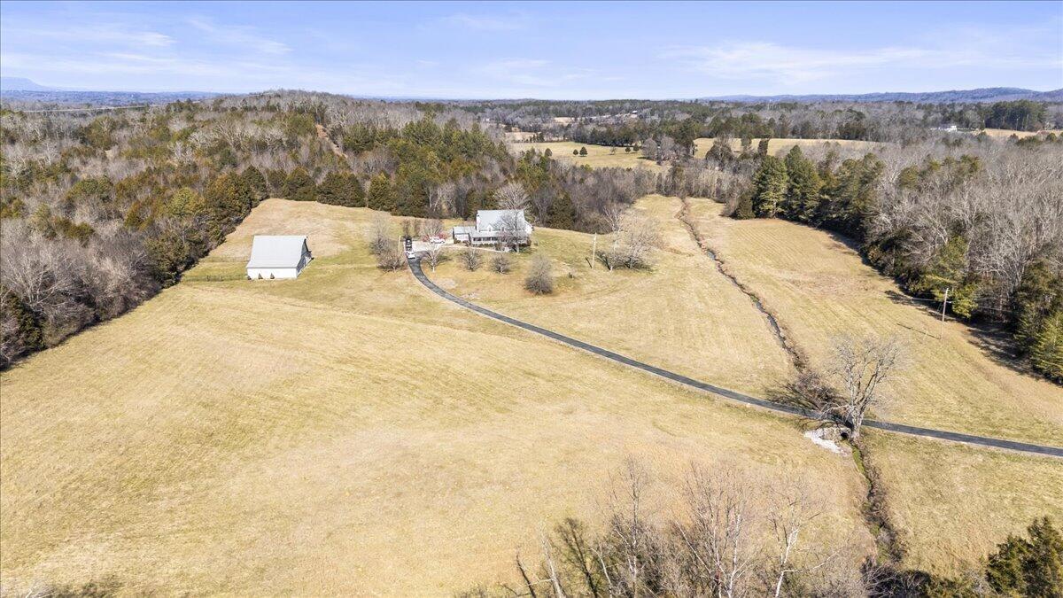 190 Vaughn Drive Rock Spring, GA 30739 - Photo 5 of 80 80-DJI_20260202130023_0361_D