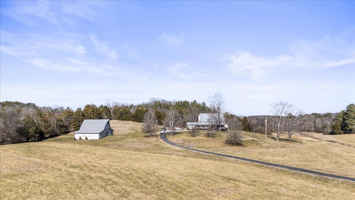 190 Vaughn Drive Rock Spring, GA 30739 - Photo 6 of 80 83-DJI_20260202130430_0370_D