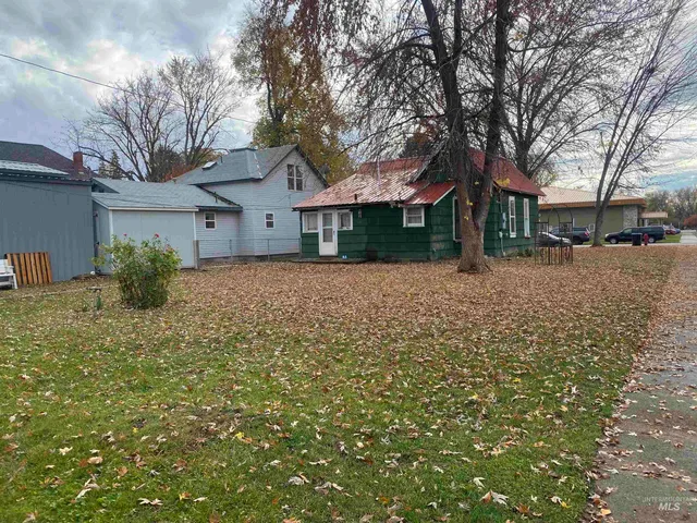 $190,000 | 502 East Court Street, Weiser, ID 83672