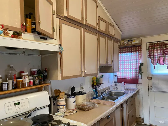 $190,000 | 502 East Court Street, Weiser, ID 83672