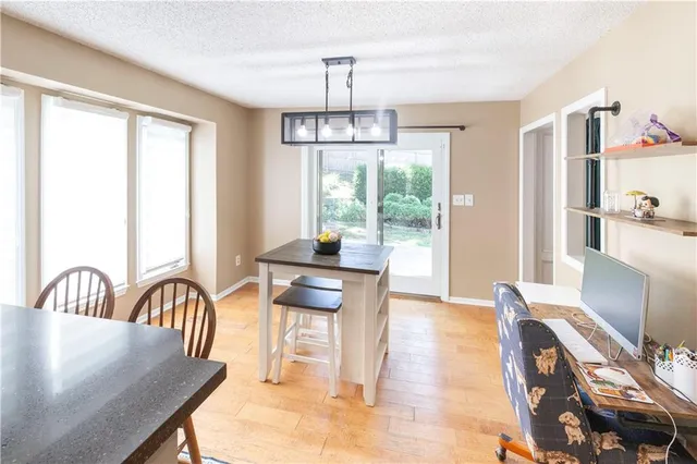 $369,950 | 1602 Northwest Weatherstone Lane, Blue Springs, MO 64015