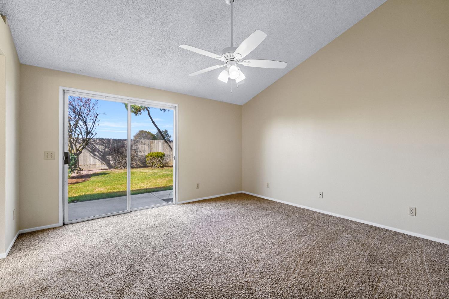 3837 North State Street Fresno, CA 93722 - Photo 26 of 33 a view of an empty room with a window