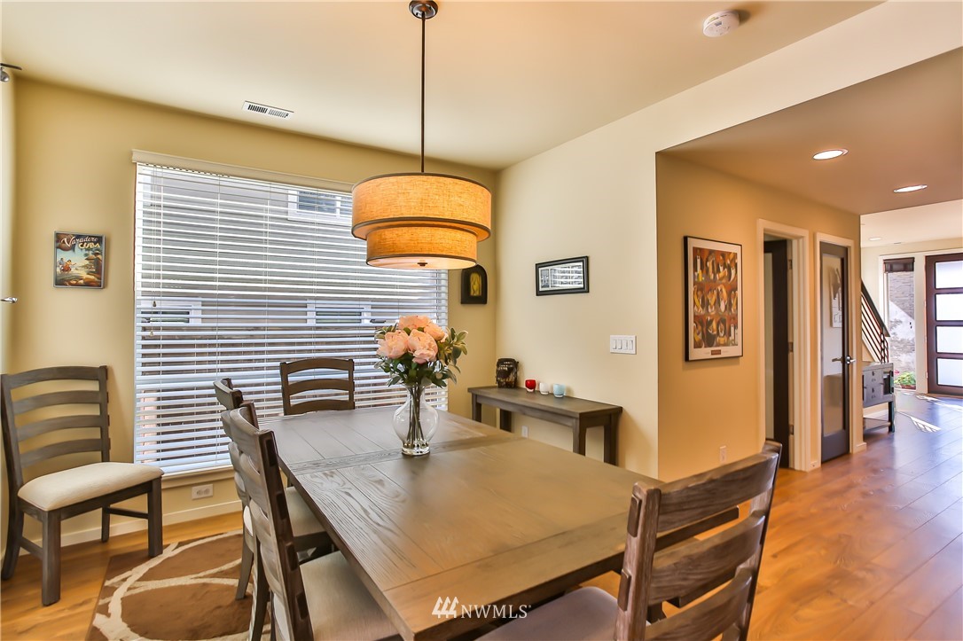17005 40th Drive Southeast Bothell, WA 98012 - Photo 6 of 25 Gallery Image 6