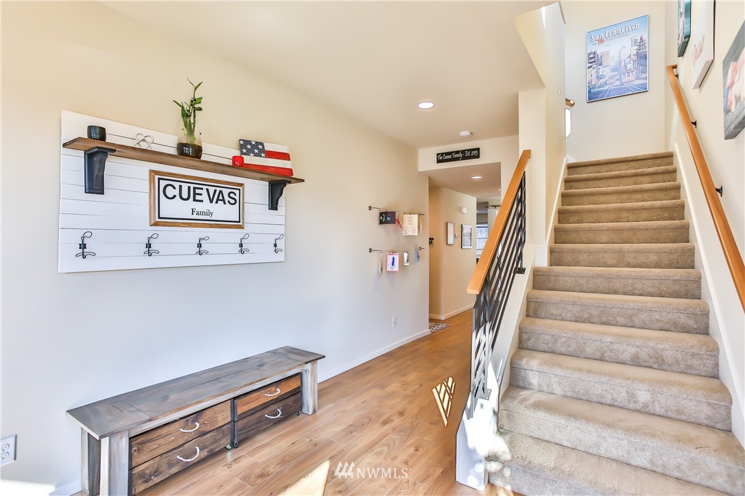 17005 40th Drive Southeast Bothell, WA 98012 - Photo 10 of 25 Gallery Image 10