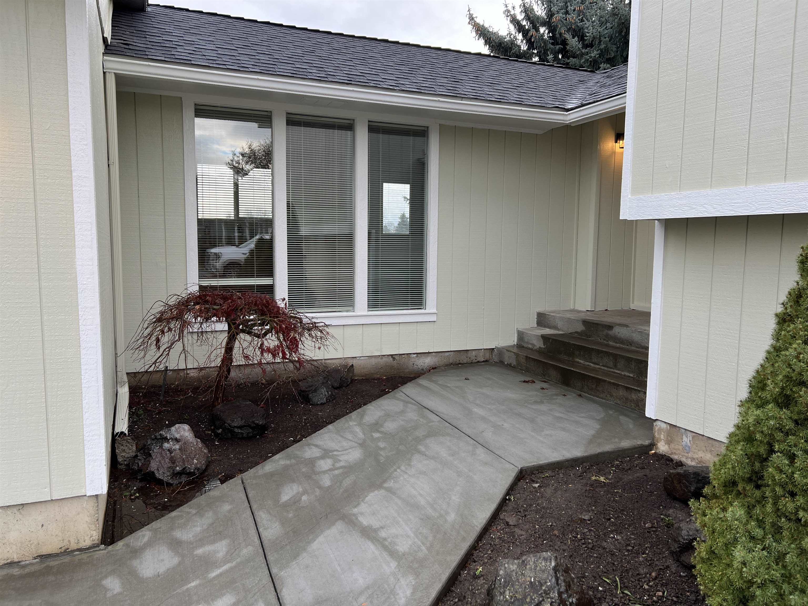 4920 North Calvin Road Spokane Valley, WA 99216 - Photo 4 of 33 Gallery Image 4