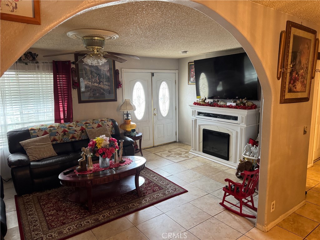 15530 Ute Road Apple Valley, CA 92307 - Photo 2 of 4