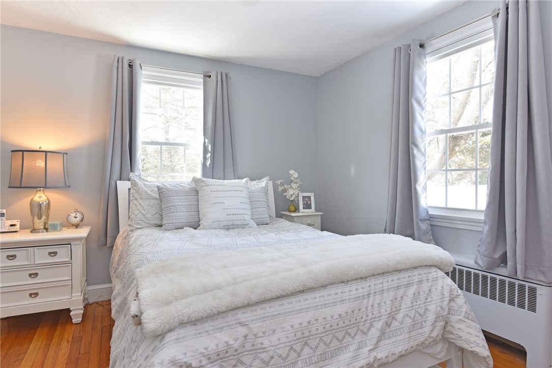 155 Overfield Road East Greenwich, RI 02818 - Photo 16 of 27 Bedroom