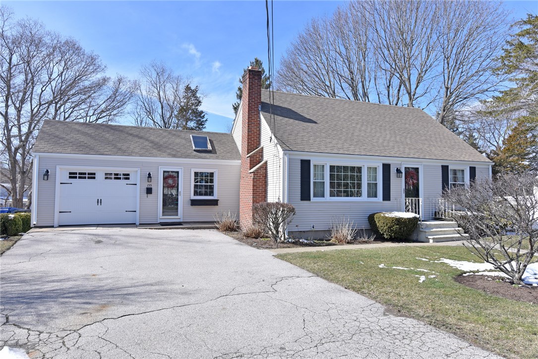 155 Overfield Road East Greenwich, RI 02818 - Photo 2 of 27 Exterior Front