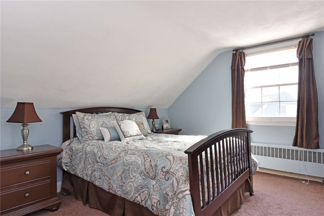 155 Overfield Road East Greenwich, RI 02818 - Photo 22 of 27 Bedroom