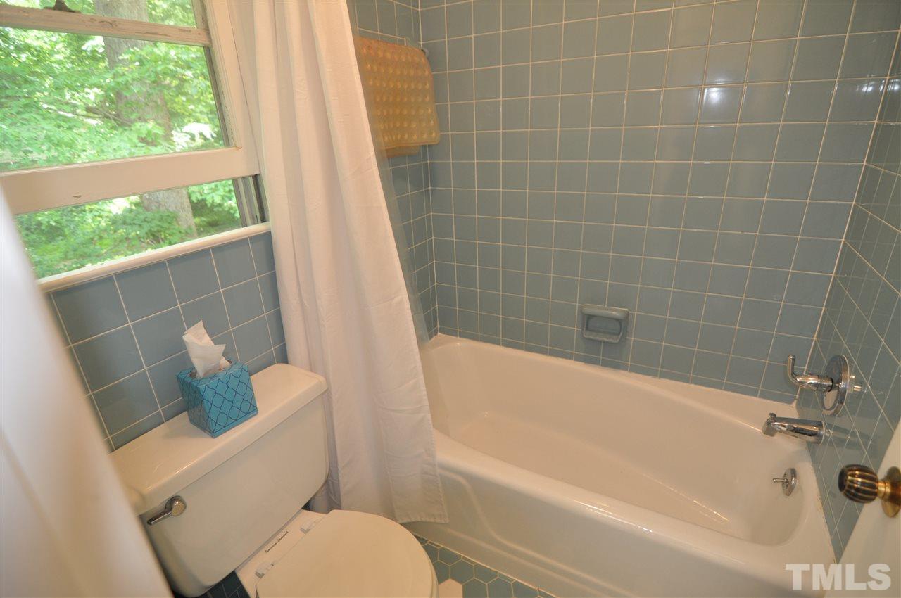3313 Mesa Court Raleigh, NC 27607 - Photo 15 of 25 Gallery Image 15