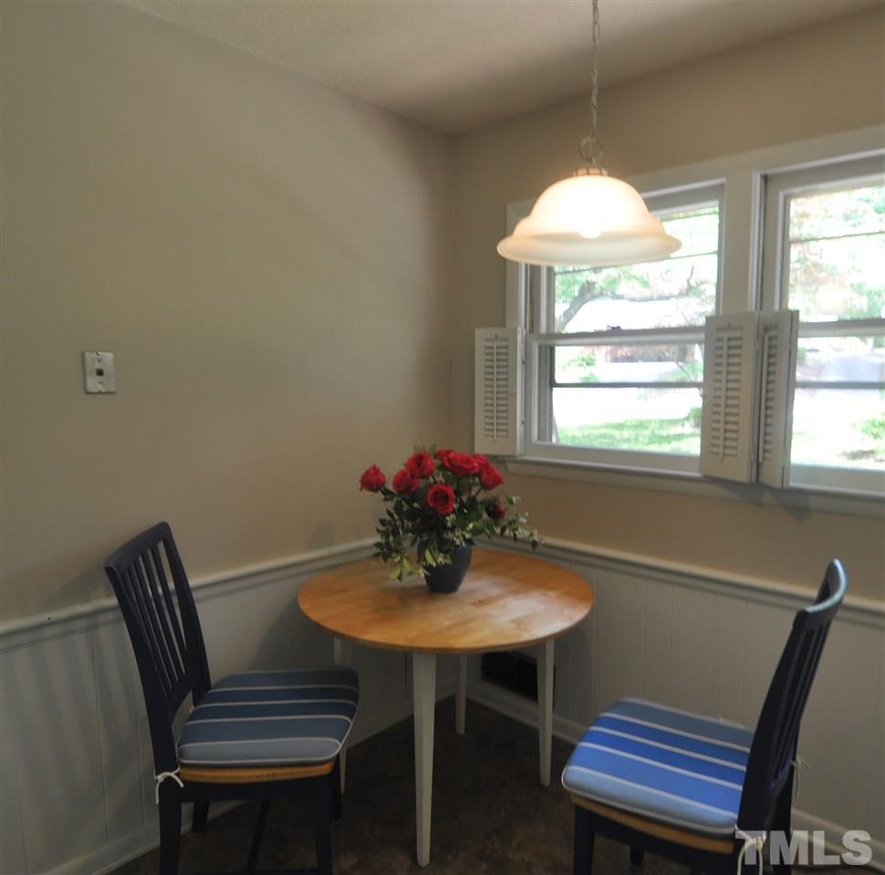 3313 Mesa Court Raleigh, NC 27607 - Photo 5 of 25 Gallery Image 5
