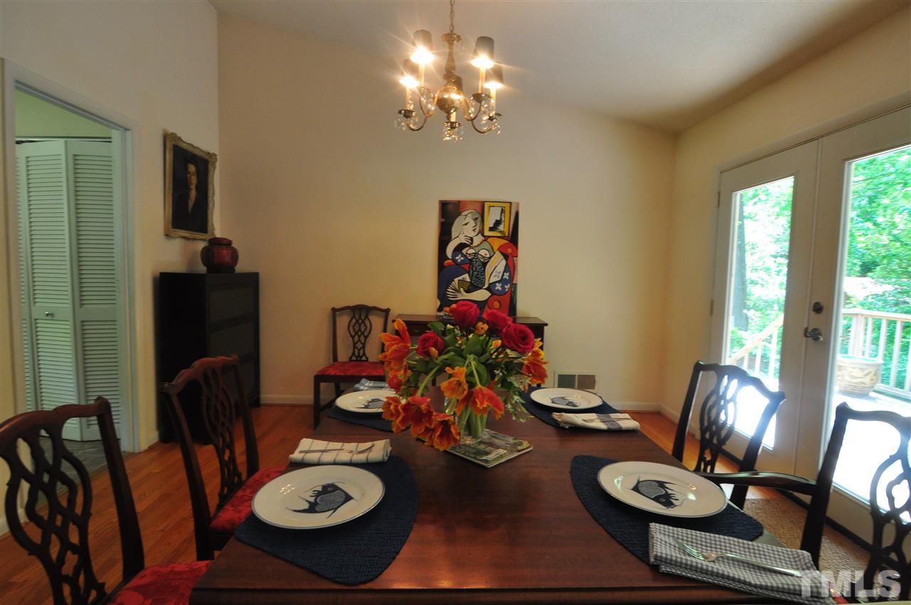 3313 Mesa Court Raleigh, NC 27607 - Photo 8 of 25 Gallery Image 8