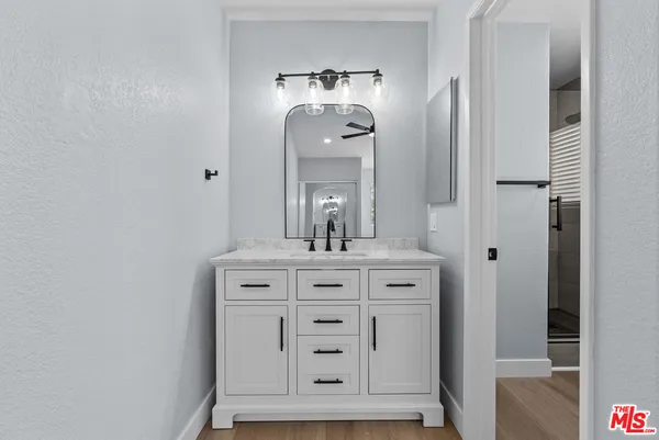 $3,350 | 18812 Vista Del Canon, Unit D, Newhall, CA 91321