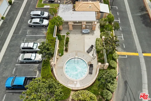 $3,350 | 18812 Vista Del Canon, Unit D, Newhall, CA 91321