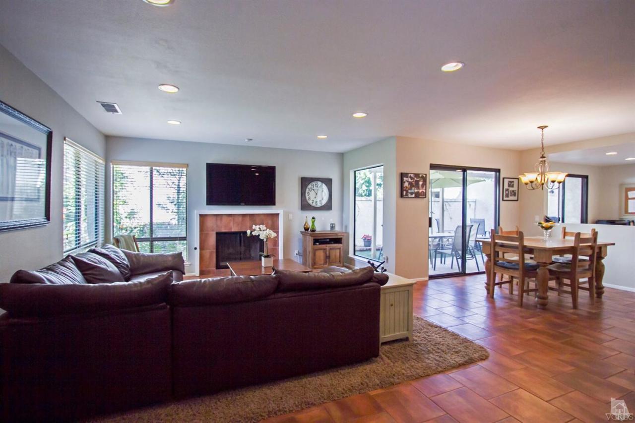 908 Thistlegate Road Oak Park, CA 91377 - Photo 8 of 34 Additional Photo
