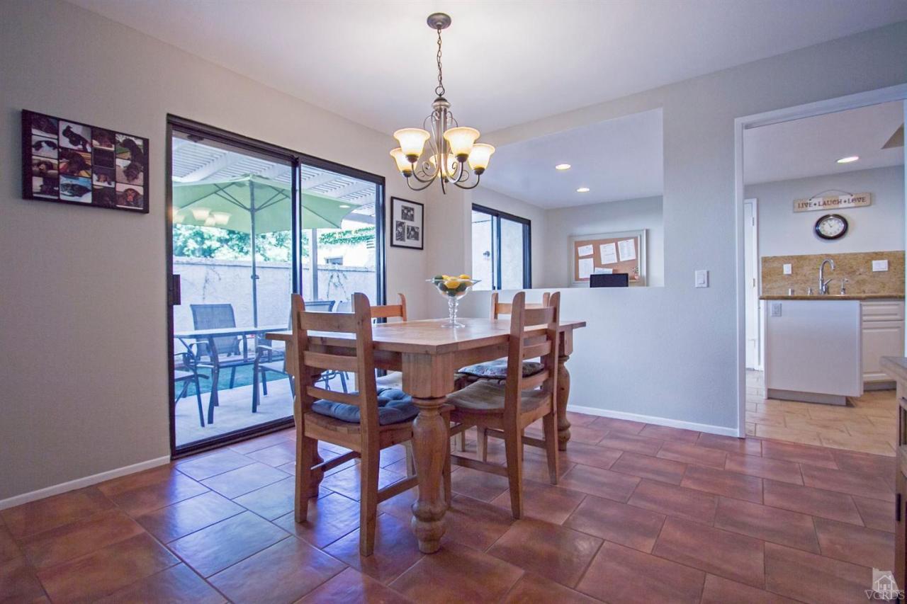 908 Thistlegate Road Oak Park, CA 91377 - Photo 9 of 34 Additional Photo