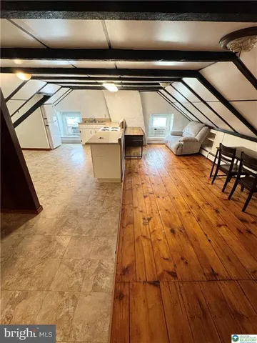 a view of utility room