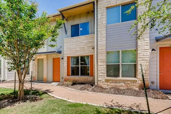 $1,850 | 7805 Cooper Lane, Unit 206, Austin, TX 78745