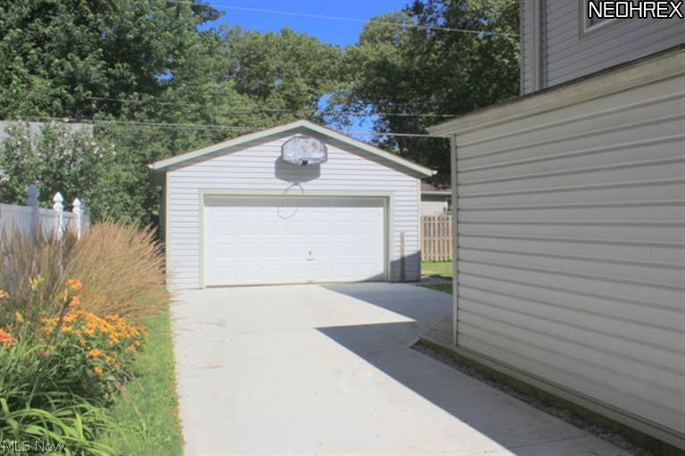 1657 Stonehaven Road Madison, OH 44057 - Photo 2 of 25 Gallery Image 2