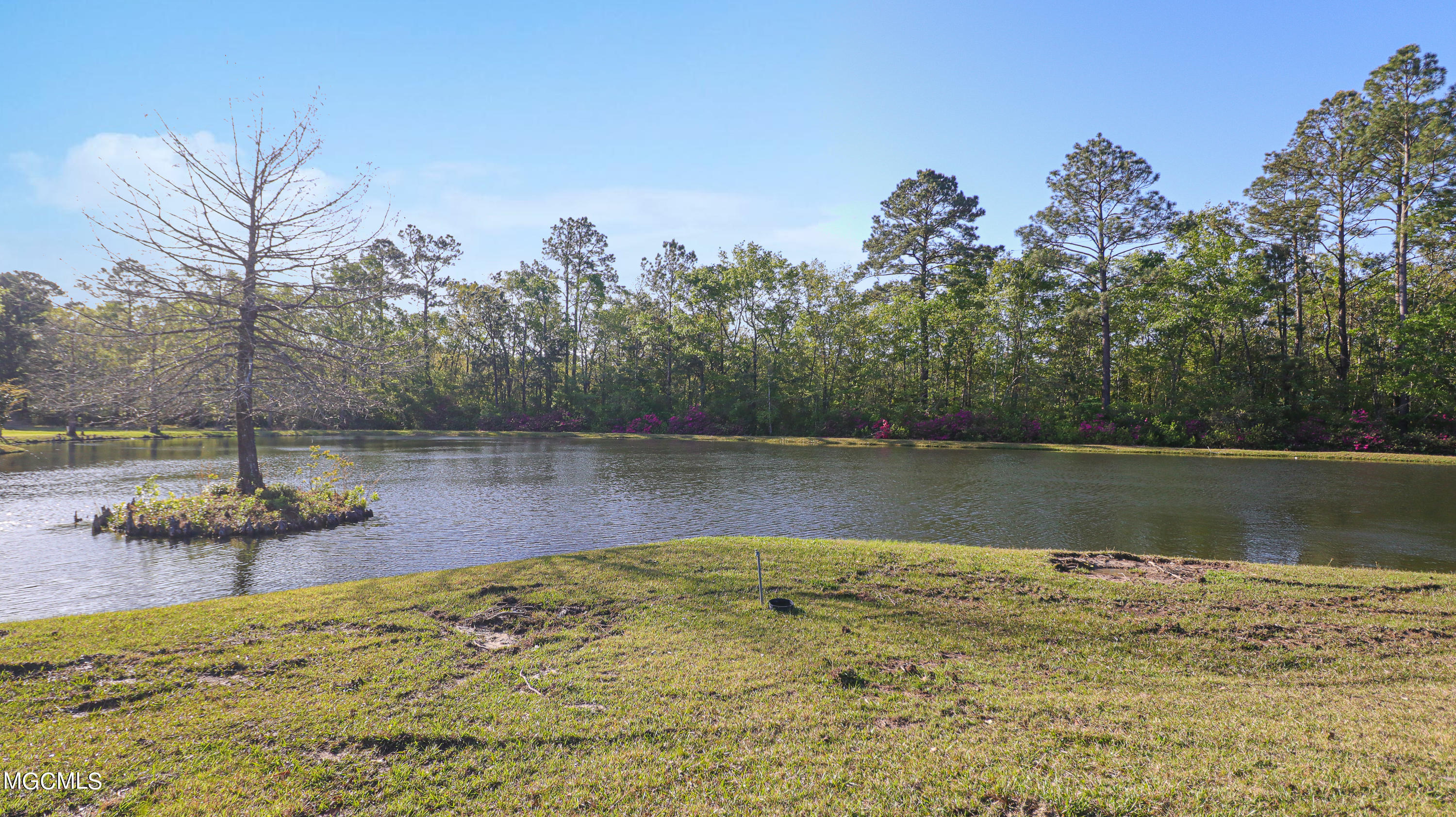 8512 Daisy Vestry Road Biloxi, MS 39532 - Photo 34 of 38 Pond