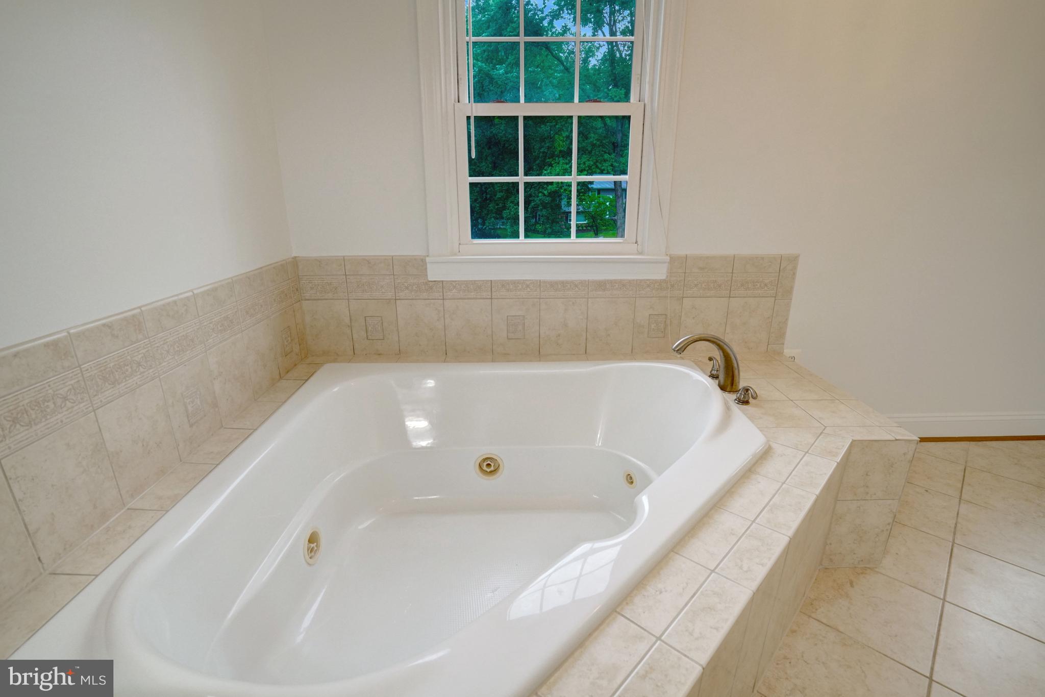 8304 Five Gates Road Annandale, VA 22003 - Photo 39 of 91