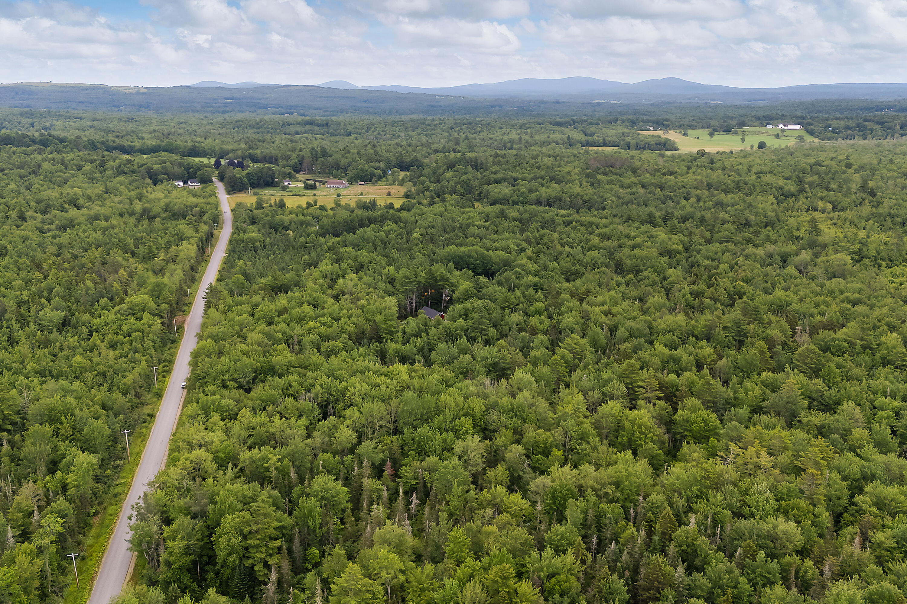 273 Feylers Corner Road Waldoboro, ME 04572 - Photo 10 of 28 273 Feylers Corner Rd_0110