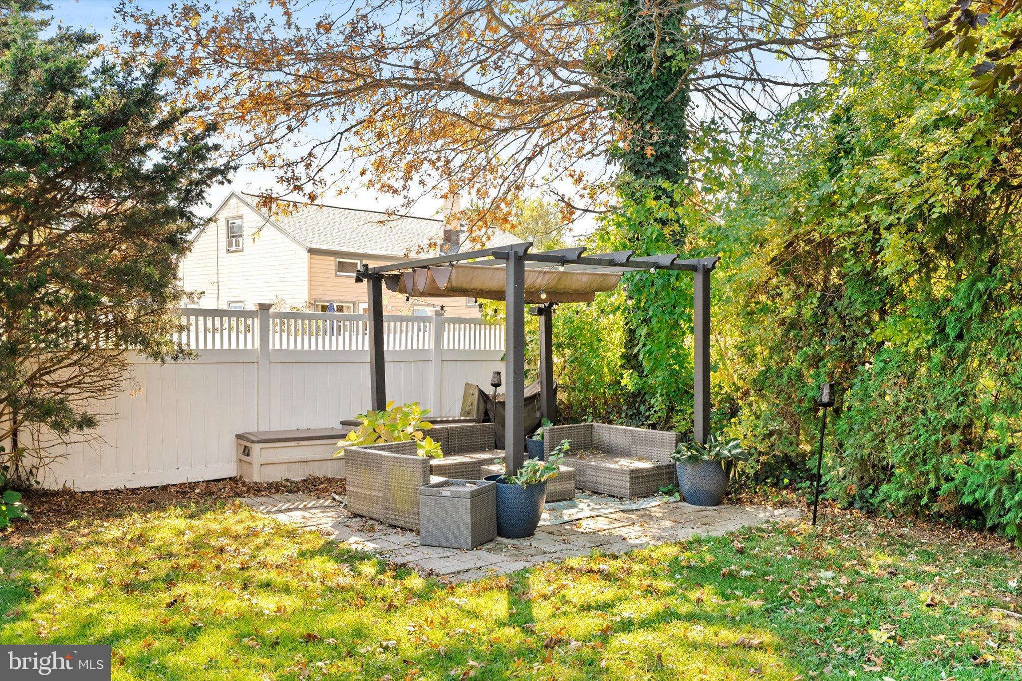23 Beaumont Road Hamilton, NJ 08620 - Photo 29 of 45 a building outdoor space with sitting area