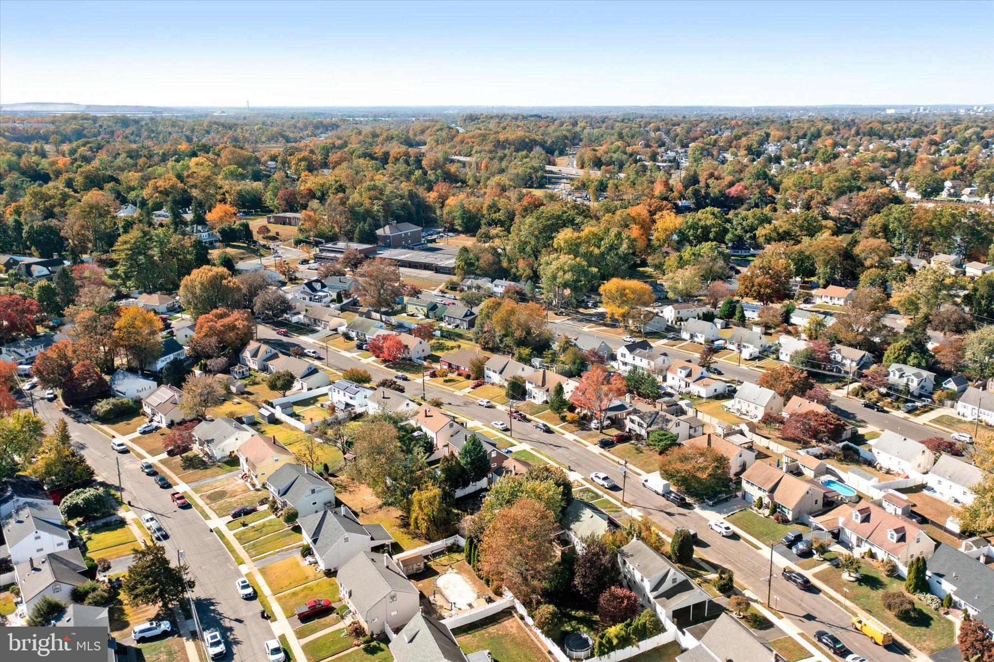 23 Beaumont Road Hamilton, NJ 08620 - Photo 37 of 45 an aerial view of multiple house
