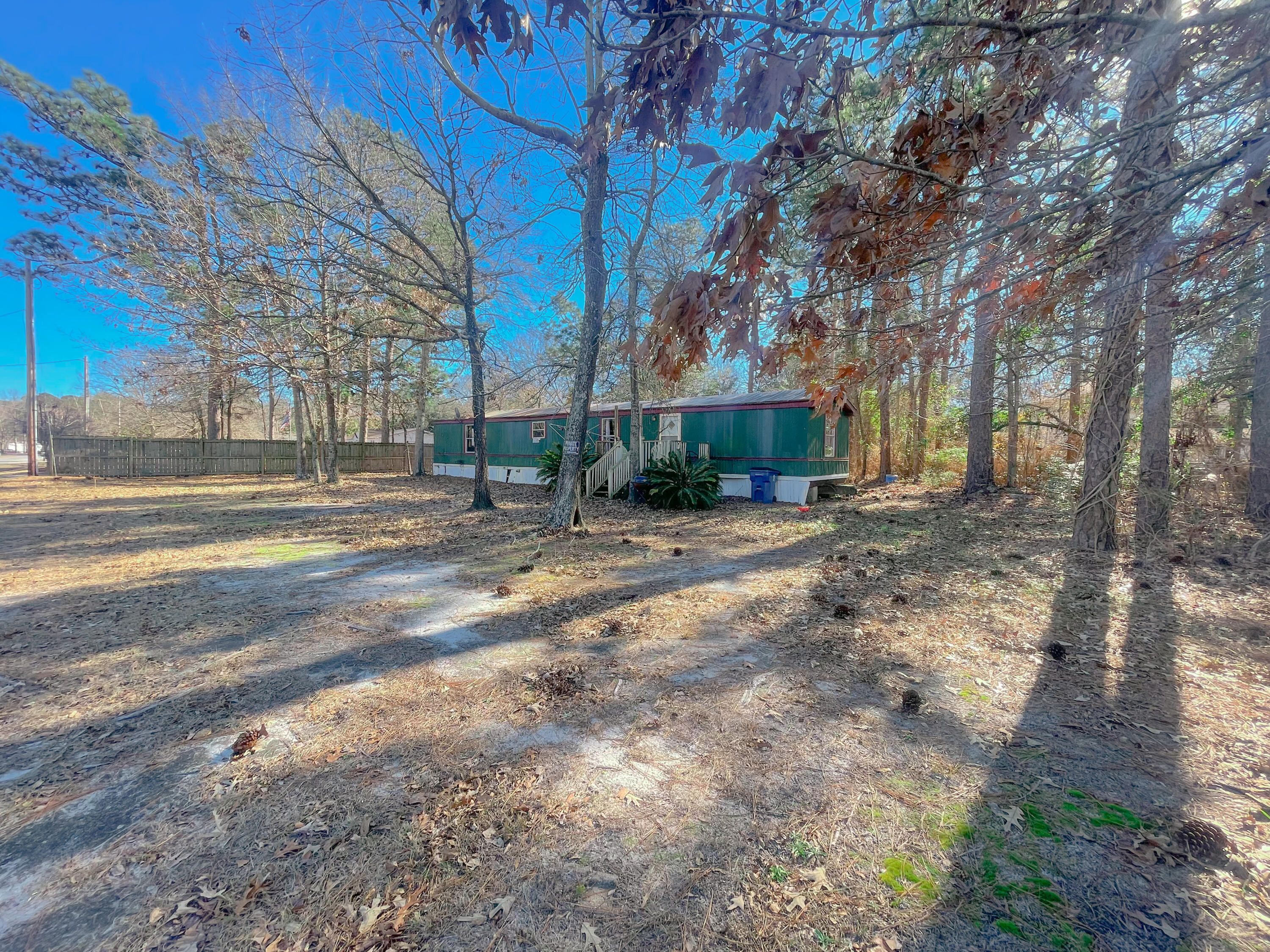 615 Barn Road Bonneau, SC 29431 - Photo 1 of 6 079DE888-D261-48E4-850E-7EC3778C392F