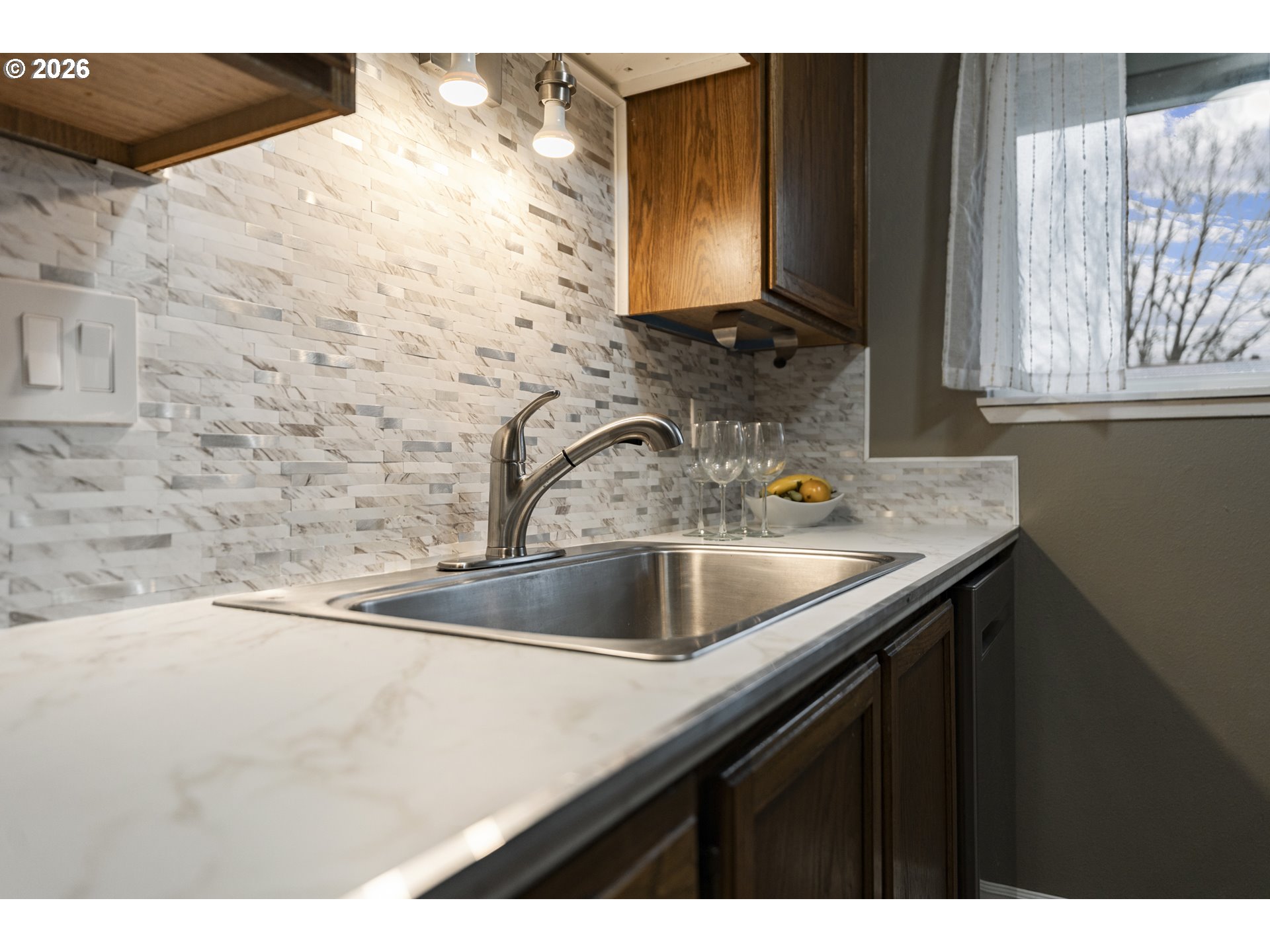 5160 Southwest 180th Avenue, Unit 2 Beaverton, OR 97007 - Photo 11 of 20