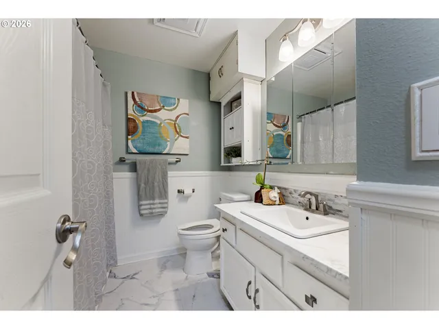 $239,900 | 5160 Southwest 180th Avenue, Unit 2, Beaverton, OR 97007