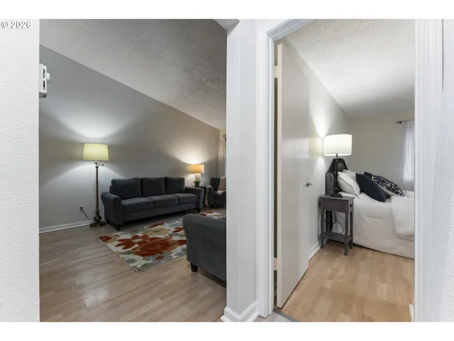 $239,900 | 5160 Southwest 180th Avenue, Unit 2, Beaverton, OR 97007