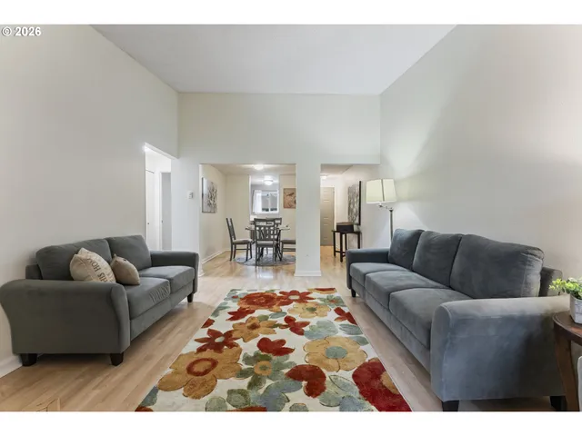 $239,900 | 5160 Southwest 180th Avenue, Unit 2, Beaverton, OR 97007