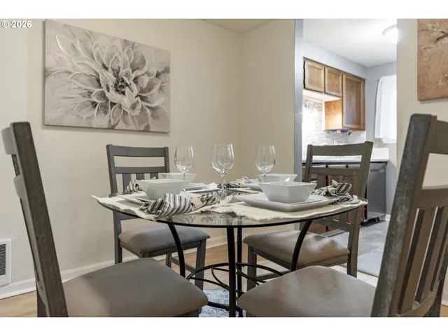 $239,900 | 5160 Southwest 180th Avenue, Unit 2, Beaverton, OR 97007