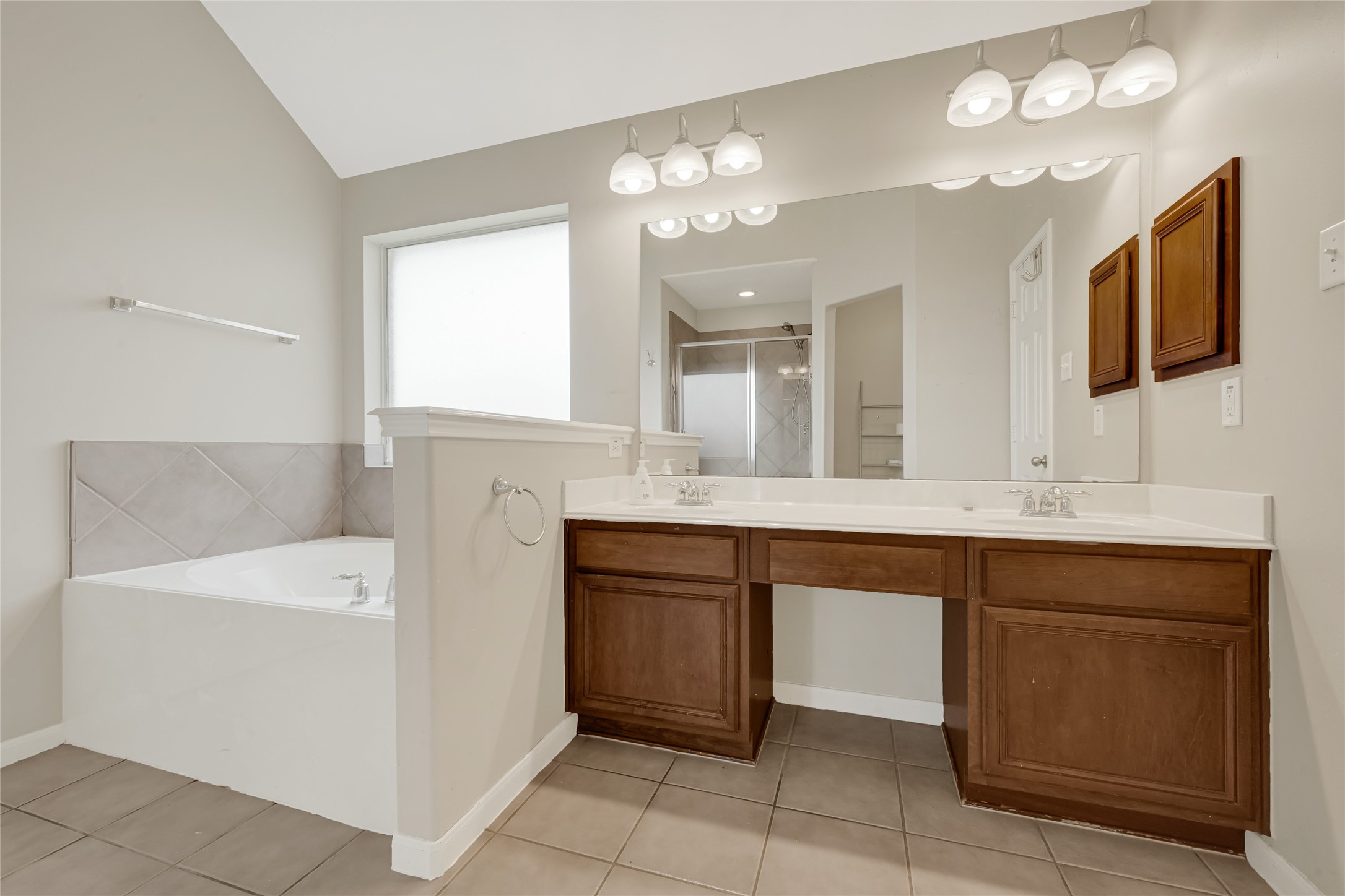3714 Flannery Ridge Lane Houston, TX 77047 - Photo 17 of 27