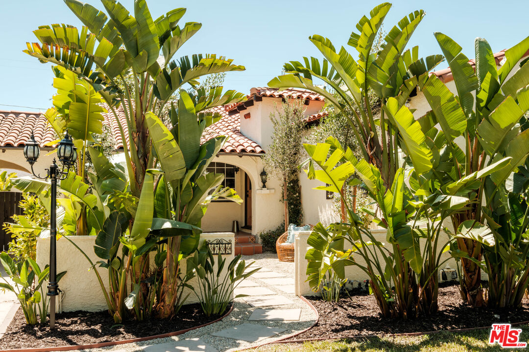 3739 Virginia Road Los Angeles, CA 90016 - Photo 2 of 72