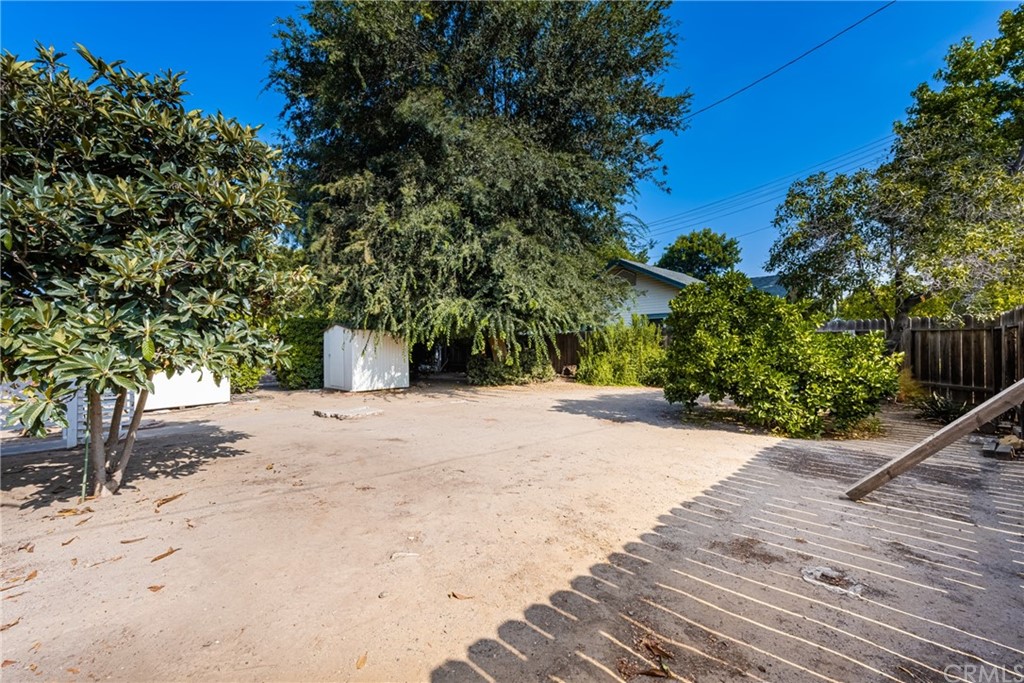 633 East Maple Avenue Orange, CA 92866 - Photo 37 of 51