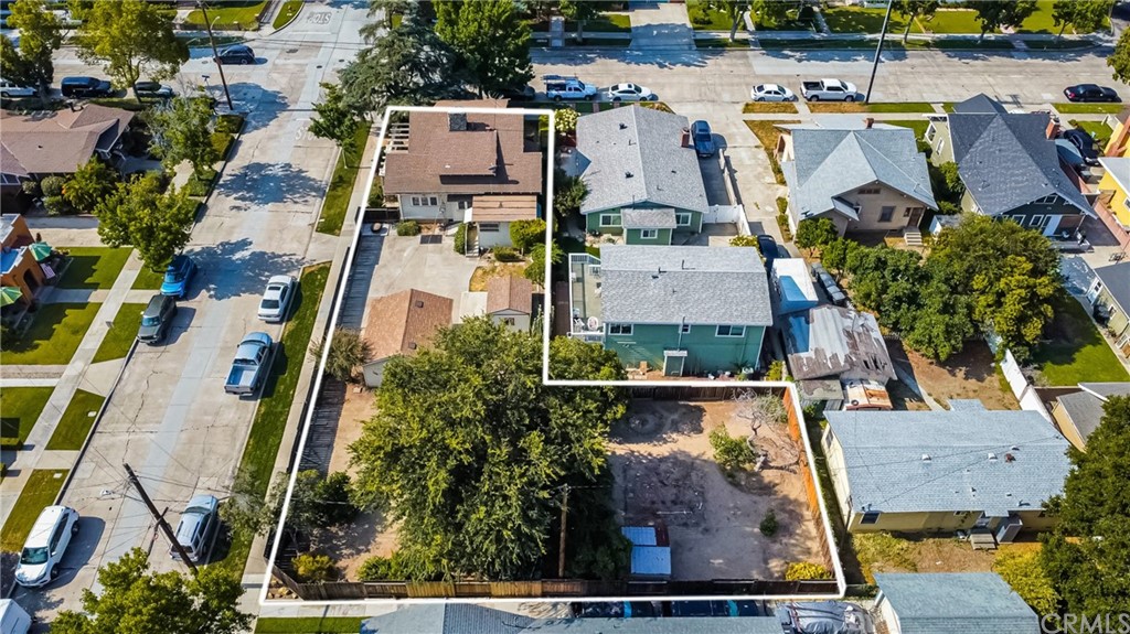 633 East Maple Avenue Orange, CA 92866 - Photo 46 of 51 an aerial view of residential houses with outdoor space