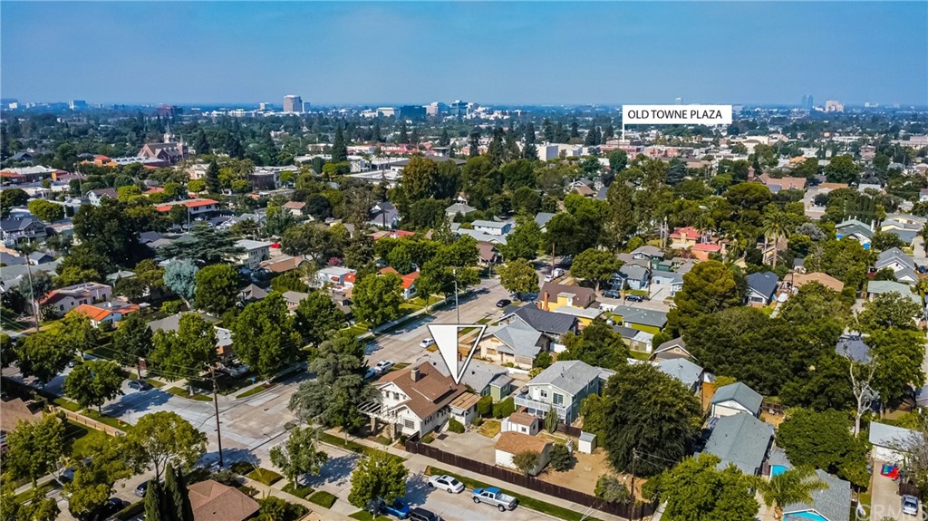 633 East Maple Avenue Orange, CA 92866 - Photo 51 of 51 an aerial view of multiple house