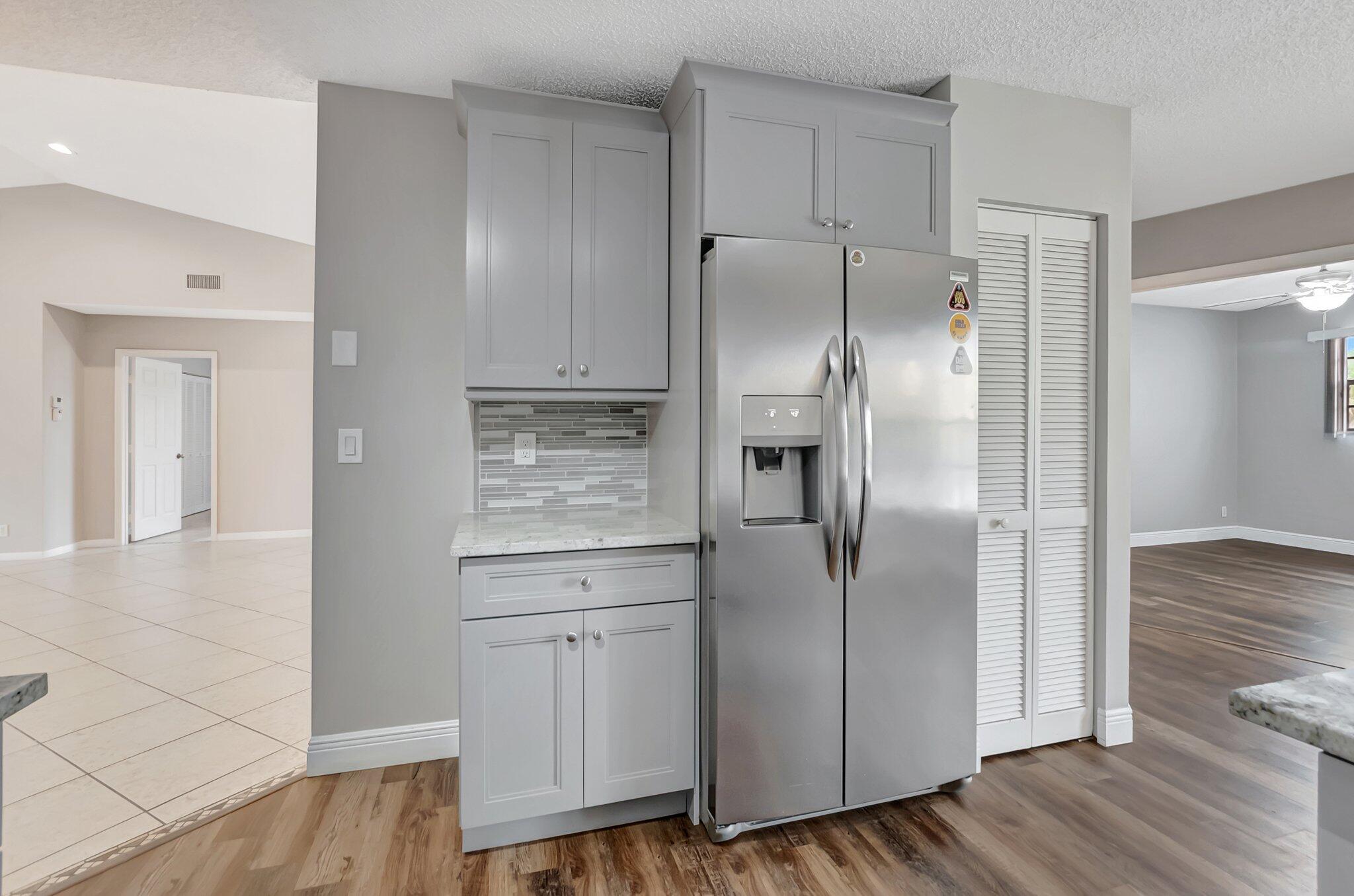 6730 Montego Bay Boulevard, Unit D Boca Raton, FL 33433 - Photo 8 of 36 29-web-or-mls-DSC_0521