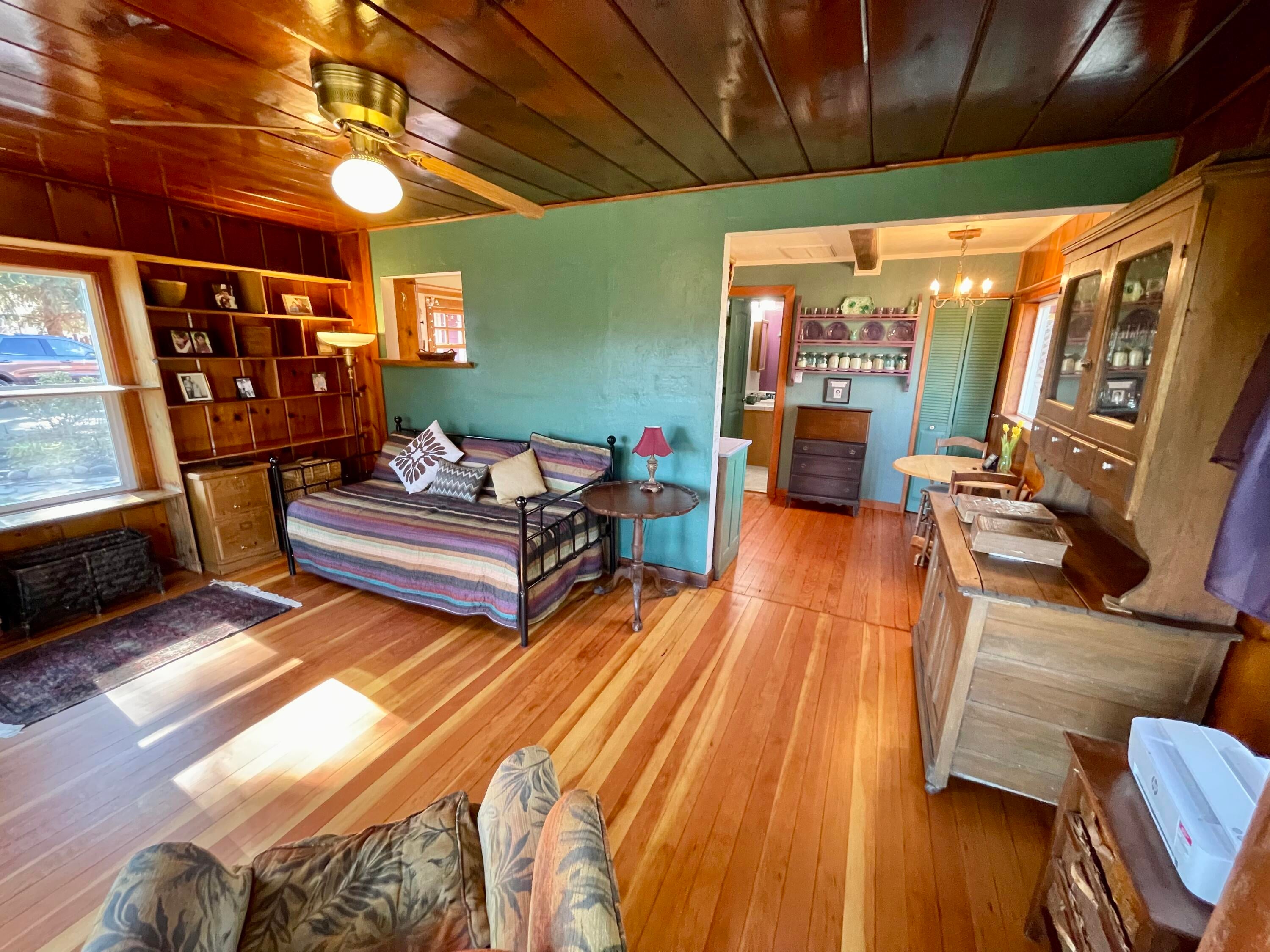 4296 Colver Road Phoenix, OR 97535 - Photo 7 of 56 Gallery Image 7