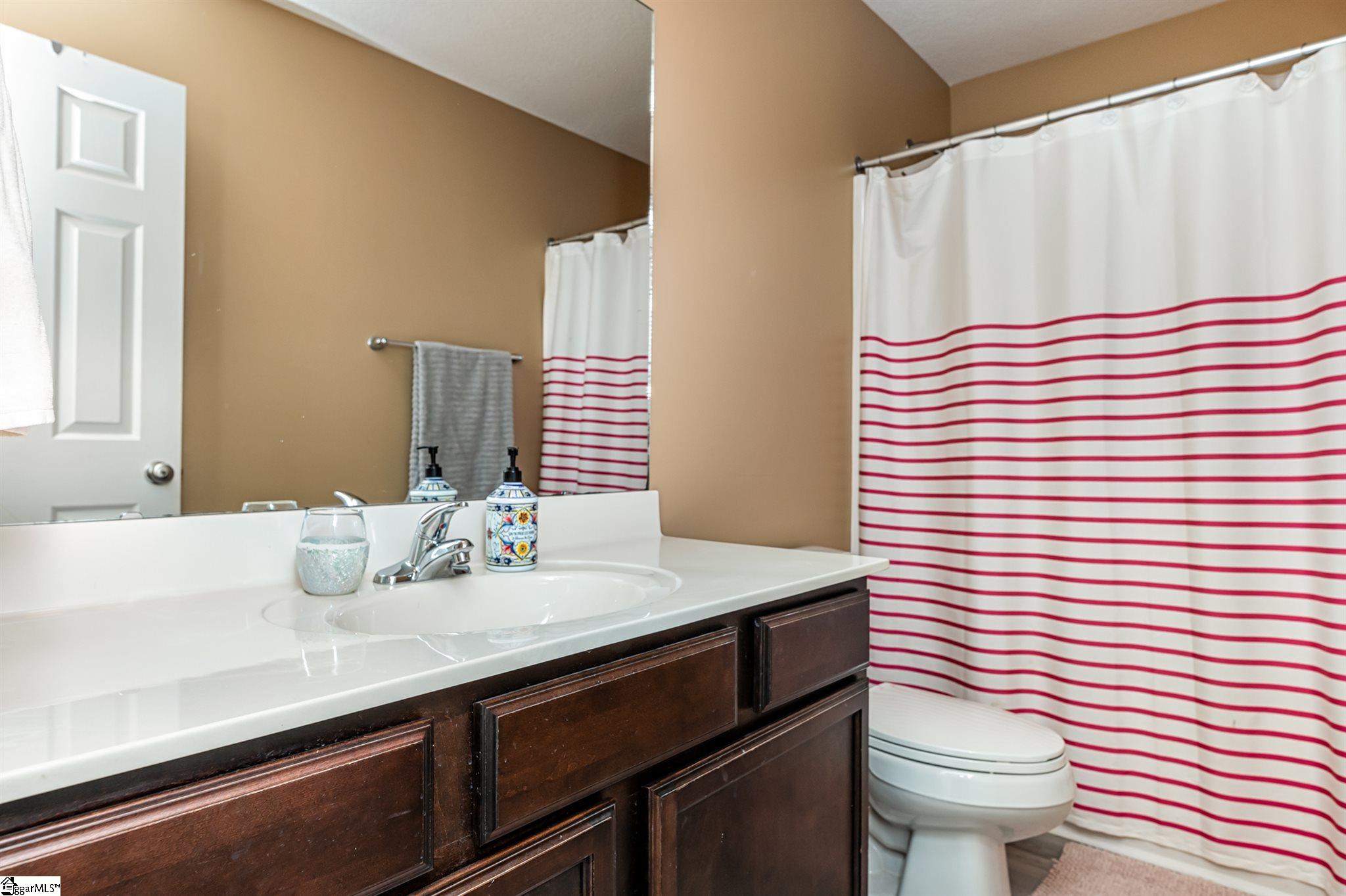 125 Sprouse Farm Way Fountain Inn, SC 29644 - Photo 21 of 29