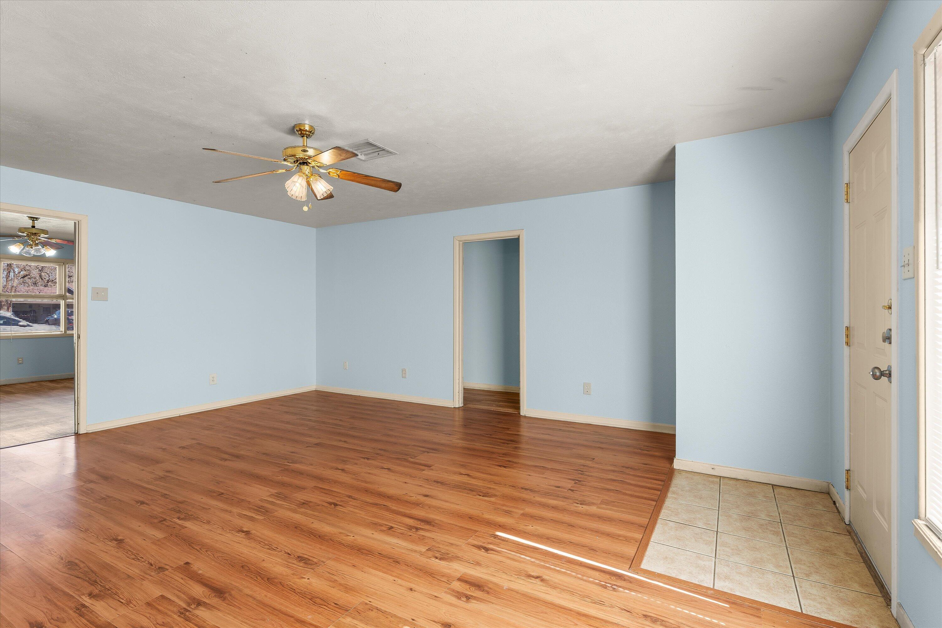 4319 48th Street Lubbock, TX 79413 - Photo 11 of 24 11-4319 48th St