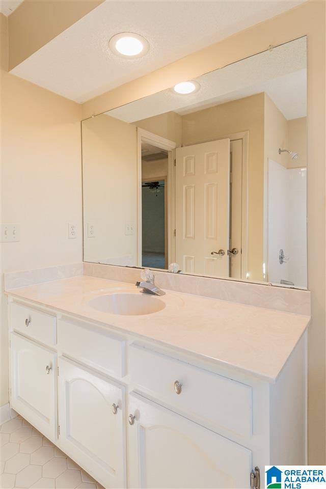 2407 Richelieu Lane Birmingham, AL 35216 - Photo 34 of 36