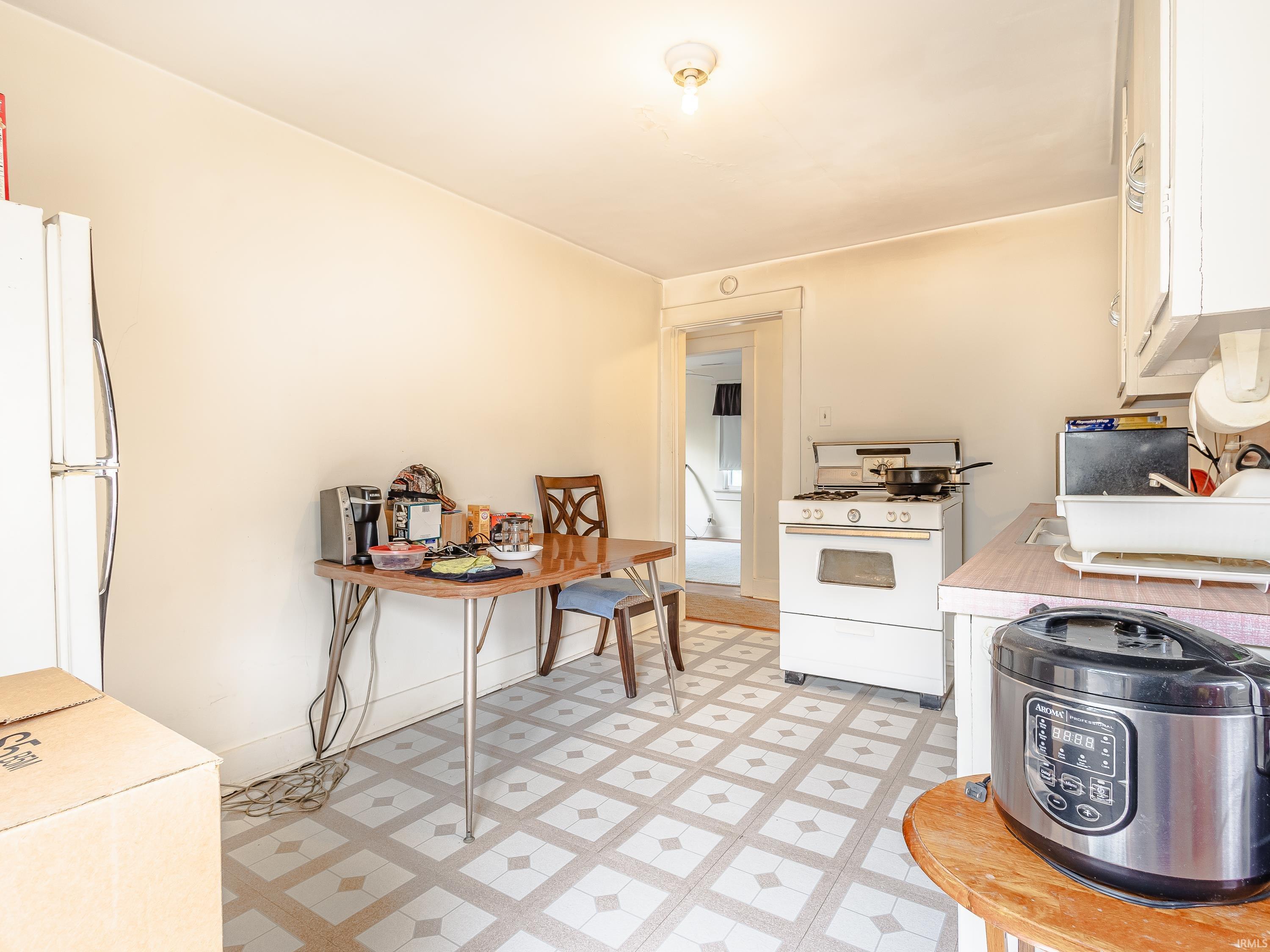 712 Putnam Street Fort Wayne, IN 46808 - Photo 10 of 17