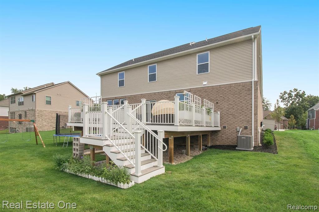838 Balsam Circle Rochester Hills, MI 48307 - Photo 26 of 26