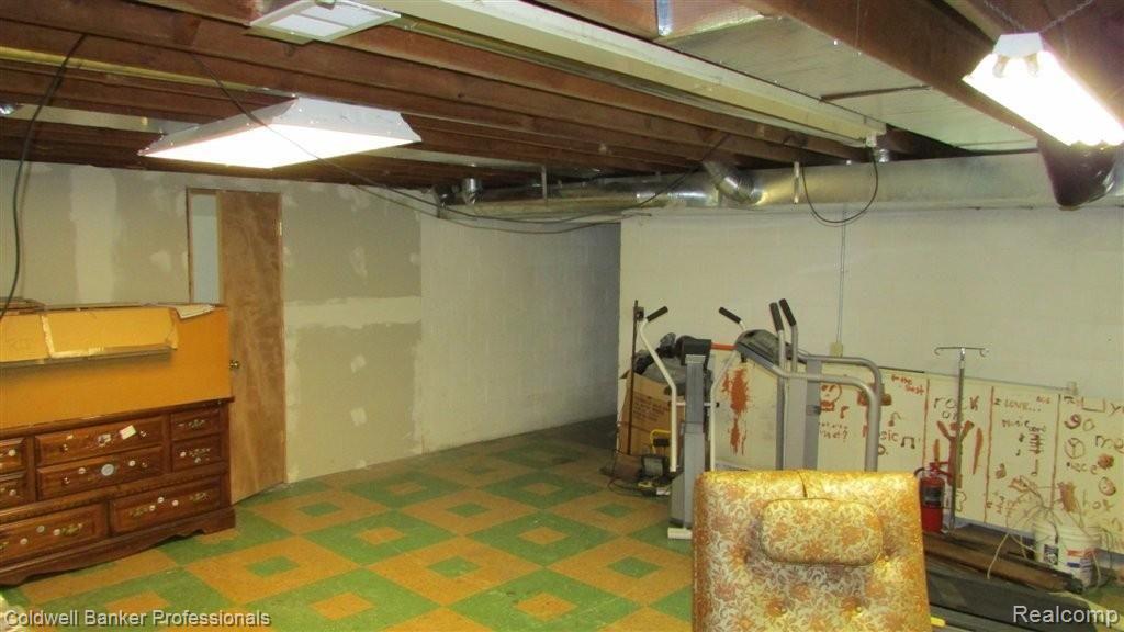 2239 Jones Road Waterford, MI 48327 - Photo 19 of 19 Basement