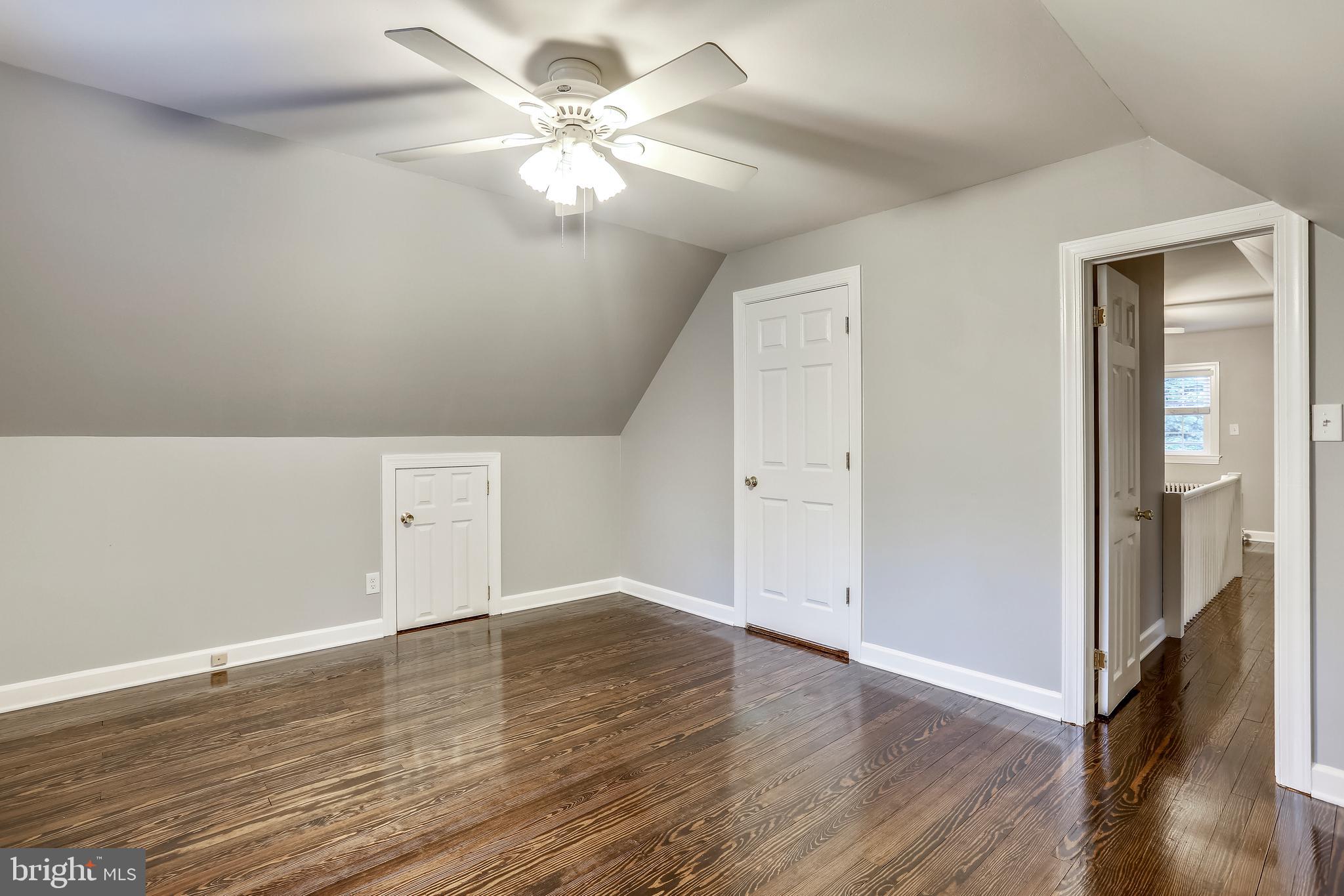 1815 Myrtle Road Silver Spring, MD 20902 - Photo 23 of 33 Master suite