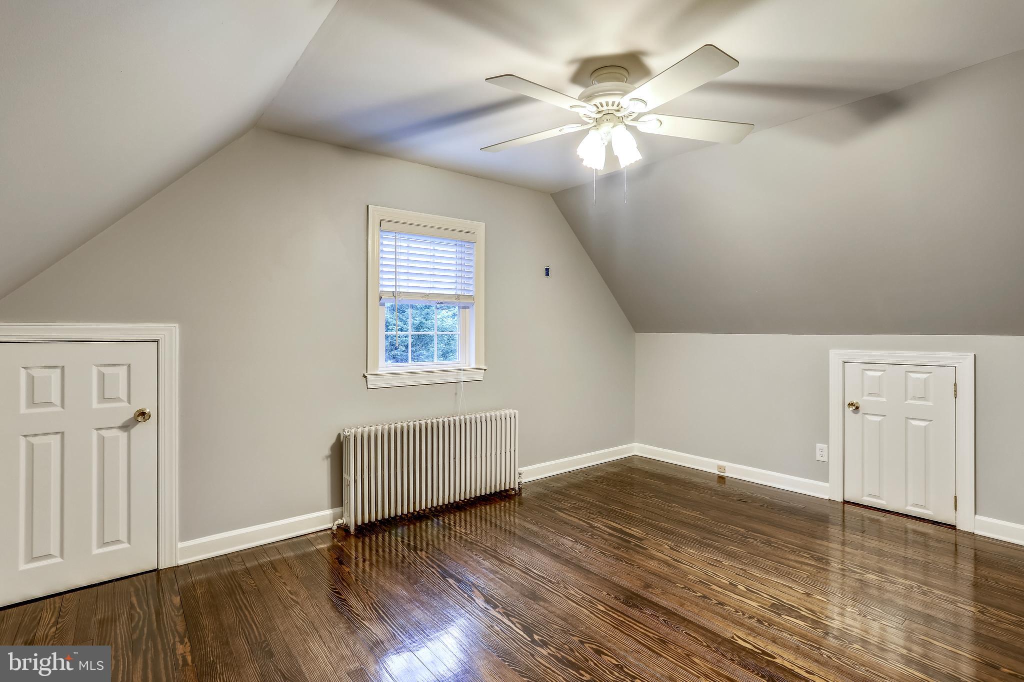 1815 Myrtle Road Silver Spring, MD 20902 - Photo 24 of 33 Master suite